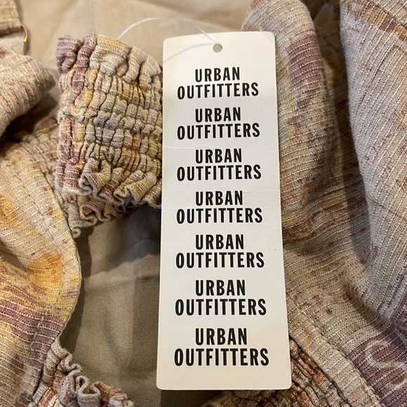 Urban Outfitters Women Top or Dress Medium NWT - Picture 3 of 14